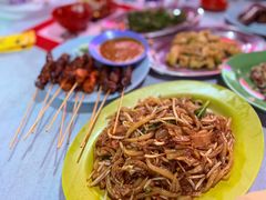 -黄亚华小食店(Jalan Alor)