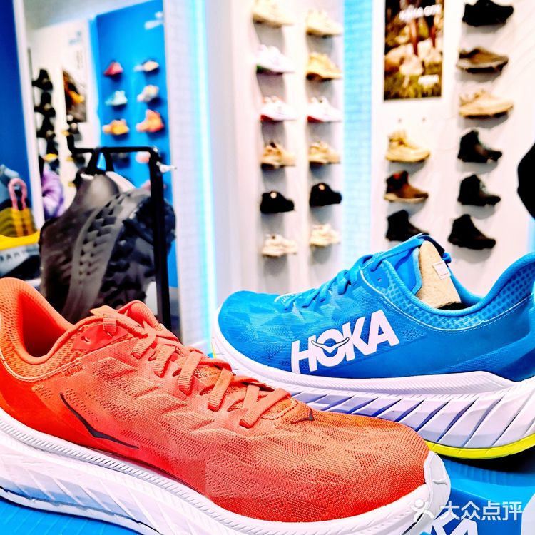 苏州首家HOKA ONE ONE开业了，必买的专业跑鞋
