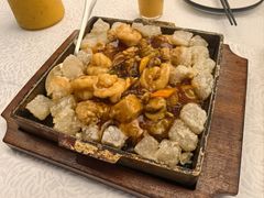 -品海楼·大连海胆锅贴馆(东港店)