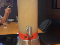 -半吨 Halfton&Friends(车公庙店)