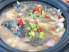 -七的湖·晚芳亭·阳澄湖农家菜·大闸蟹(莲花岛店)