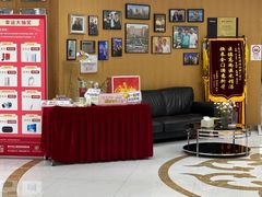 -雅悦齿科(顾村公园店)
