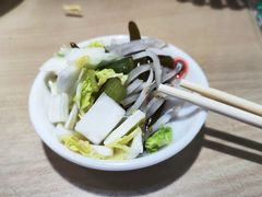 -闫家驴肉老店(华电一校店)
