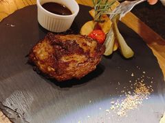 -喜洲吧·江畔老船厂·庭院餐厅(喜临院店)