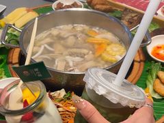 -椰小鸡·琼州糟粕醋·火锅(美兰缤纷城店)