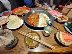 -萍姐火锅·公路夜市(武汉首店)