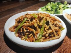 -前海沿·青岛菜(大拇指广场石老人店)