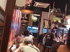 大堂-鑫花溪牛肉米粉(东环大润发店)