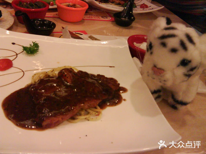 巴萨奴纳(协信星光时代广场店)牛排图片