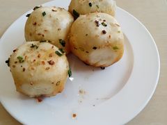 -老西白点心店