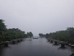 -亚龙湾喜来登·美景台大堂吧