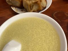 -宝瑞门钉肉饼店