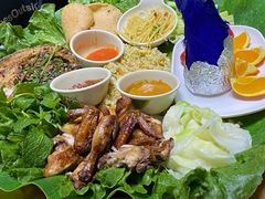 -沐毫傣泐云南菜孔雀宴•手抓饭傣味烧烤(曼听公园店)
