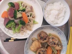 -红珊月嫂服务有限公司总店