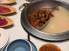 秘制鲜香牛腩鸳鸯锅-千牛将·鲜牛肉火锅(开元路店)