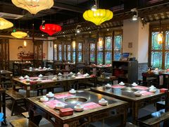 大堂-矮板凳老火锅(宽窄巷子店)