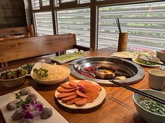 -城墙拐拐火锅(三峡广场黑金冠店)