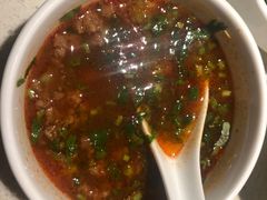 -海底捞火锅鲜切牛肉主题店(长寿路店)