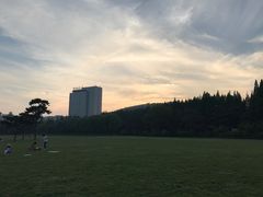 -汇泉广场