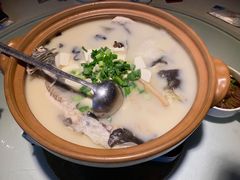-姜君·千岛湖鱼头馆(浦东大道店)