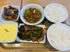 -老乡鸡(新邻天地店)