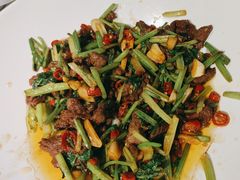 -卢大鲜鱼头捞饭(美利广场店)