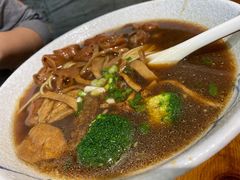 老卤肥肠面-囿面传统制面馆(中央路店)