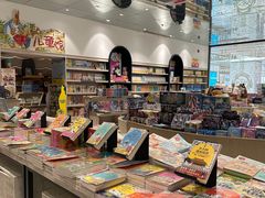 -钟书阁(群光广场店)