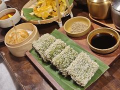 -银米·云南传统过桥米线(双廊黑金冠店)