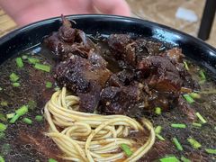 -小龙大肉面馆