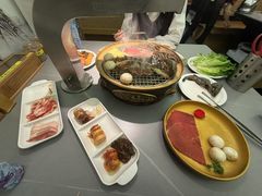 -山焱·炭火自助烤肉(周浦万达店)