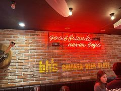 -BHC炸鸡(明洞总店)