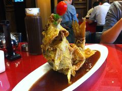 糖醋鲤鱼-老牌坊•鲁菜名店•地道济南菜(大观园商埠店)