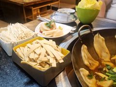 -俺家鲜·烧烤龙虾地锅鸡(观音塘店)