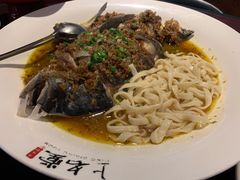 葱焖鱼头-上名堂·鱼头好吃(体育场路店)