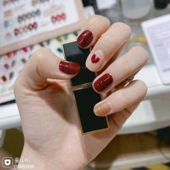-Pink You美甲洗眉纹绣定制中心