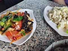 -缘福乡村铁锅炖民宿(八达岭店)