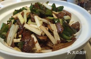 Sauce Stir-Fried Pork