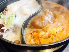 -柠檬现场台湾生鲜火锅(金茂豪庭店)