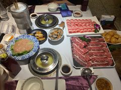 -泓炙颐凤鲜海鲜火锅料理(桐乡店)