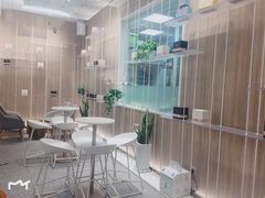用餐区-奈雪的茶(市百一店)