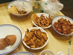 -张卤堂·砂锅卤肘子(南头店)