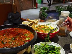 -万重锦·人文川菜馆(骡马市店)