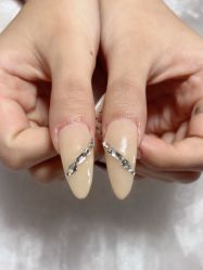 -UGIRL有个美甲