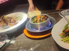 -海派悦庭·海胆烧麦·新融合菜(凯德广场店)