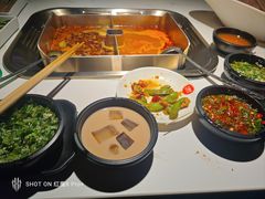 -九鼎轩脆毛肚火锅(南京东路店)