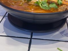 -肥汁米蘭香港米线(长宁来福士店)