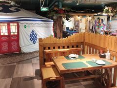 -老阿妈蒙古村·蒙古包·草原文化·歌舞表演(老君堂店)