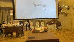 -妈咪爱月子中心·母婴护理