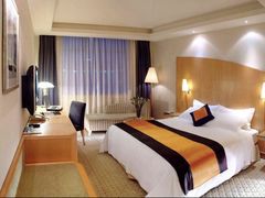 -武汉新华大饭店